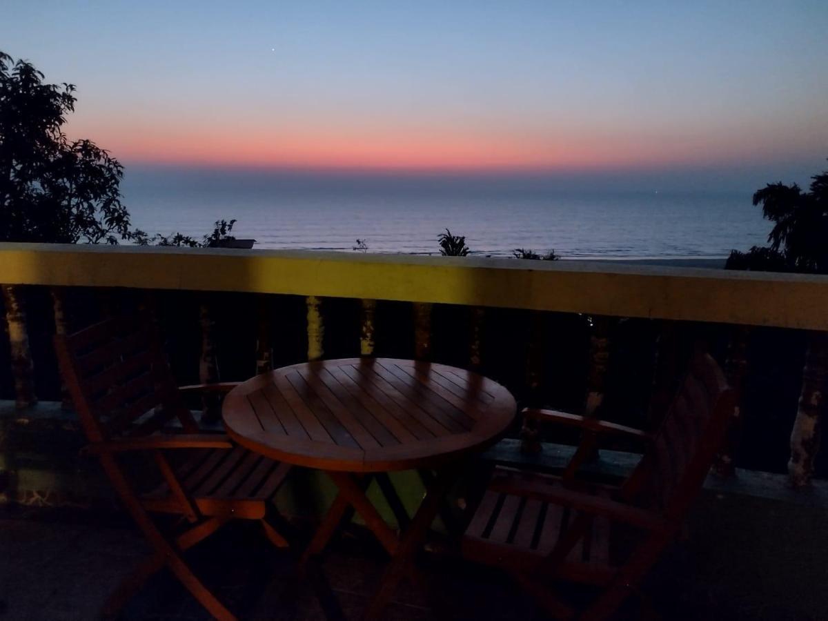 Villa Infinity By The Sea Murud  Exterior foto