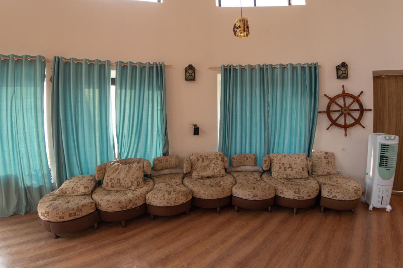 Villa Infinity By The Sea Murud  Exterior foto